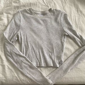 Aritzia TNA ribbed long sleeve